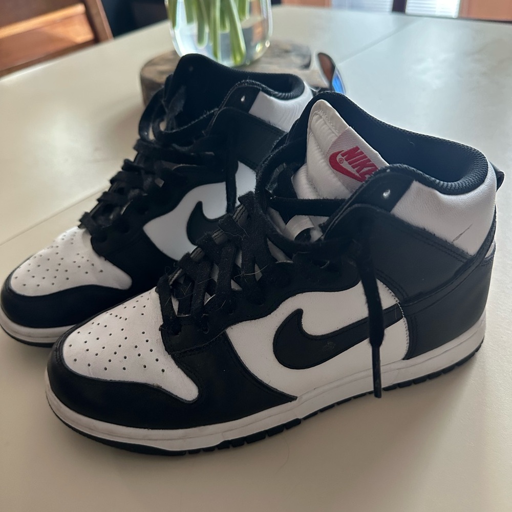 Nike Black and White High-Tops